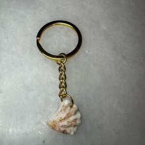 Gold Keychain with Shell Charm